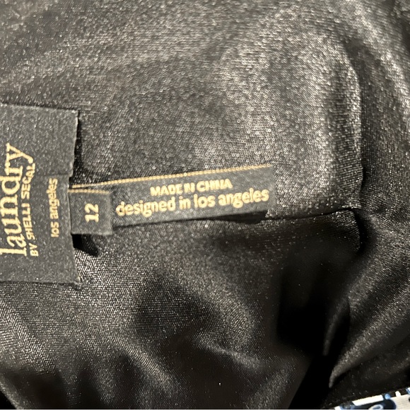 Laundry - Dress. Size 12. Great for work or play - Picture 3 of 4